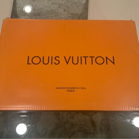 Louis Vuitton x Virgil Abloh LV Trainer Black Calf Leather Sneaker US Size 9 - Picture 9 of 9